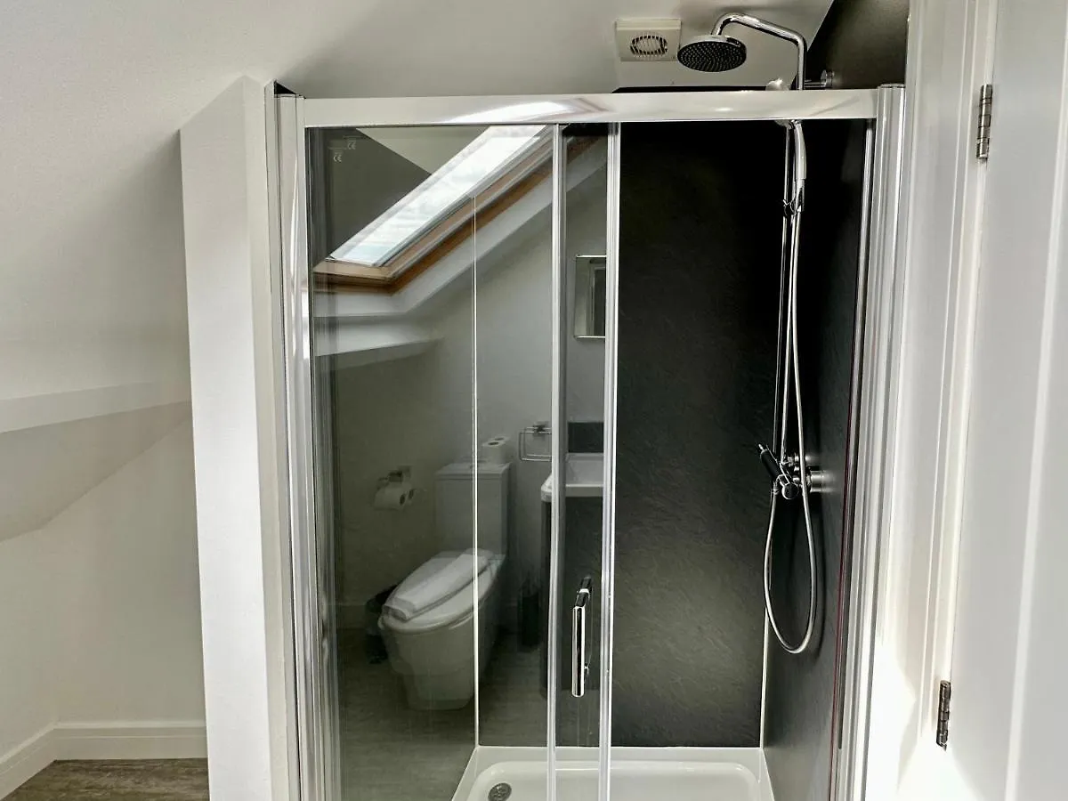 7 Bluebridge Court With Free Parking Apartment York 0*,  United Kingdom