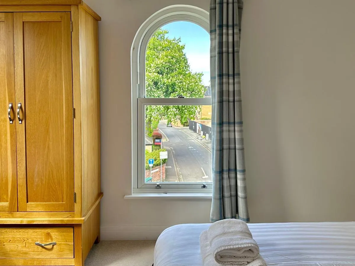 7 Bluebridge Court With Free Parking Apartment York United Kingdom
